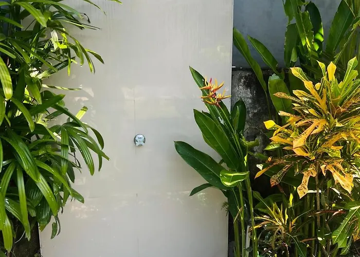 Wiryaroja - Quite Garden In 3* Canggu